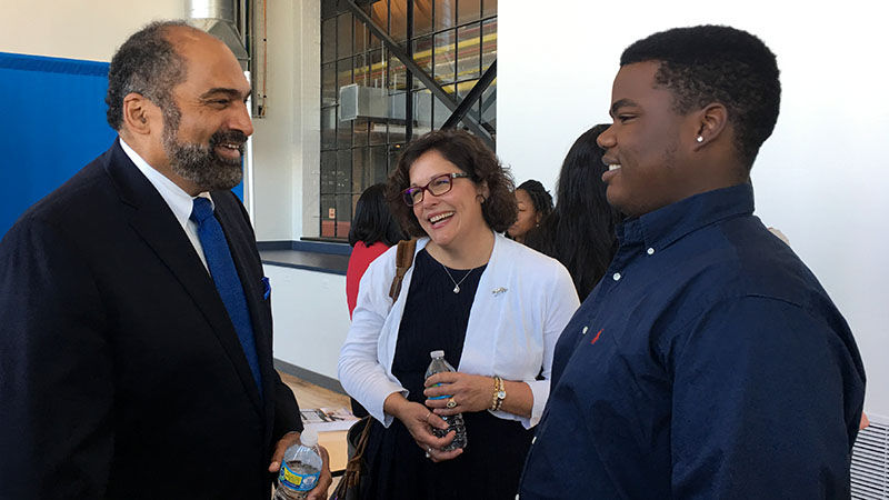 Jalen Ledbetter and Jacqueline Edmondson talk with Chair Franco Harris at The Pittsburgh Promise event on Sept. 27 at the Energy Innovation Center in Pittsburgh. 