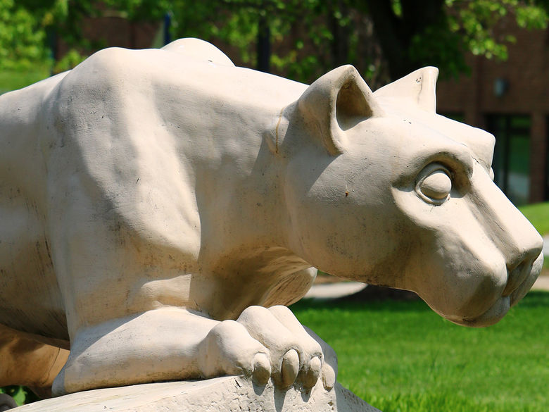 Image of the Nittany Lion Shrine Statue
