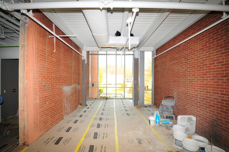 Photo of the overlook on the third floor of the Ostermayer Lab during construction