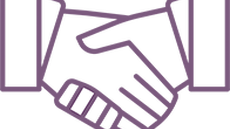 Image of two people shaking hands. (NACE Competency - Teamwork)